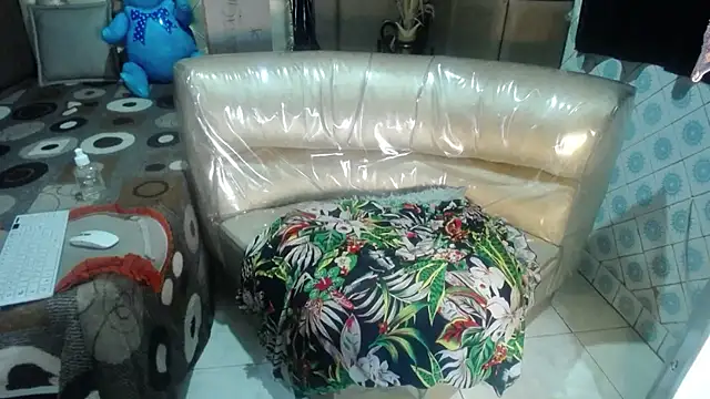 CatrinaGill live sex cam