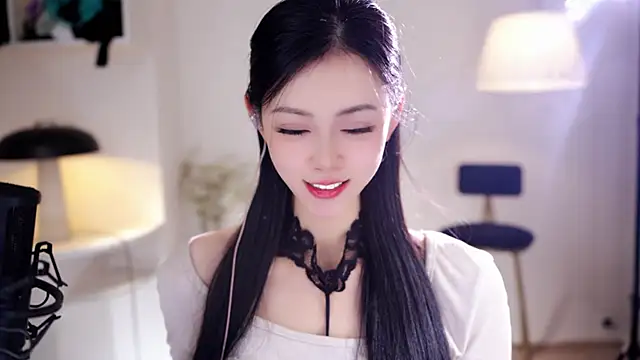 Ocean--Lili live sex cam