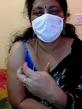 telugutrisha's cam snapshot