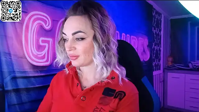 Vellora_'s cam snapshot