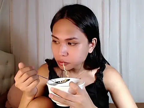 Iyotakody live sex cam