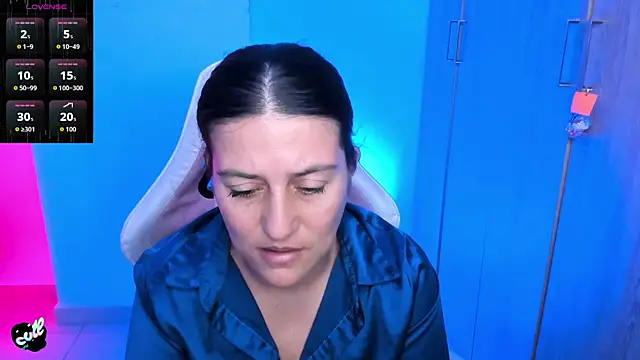 Saskyaa live sex cam