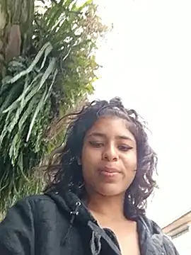 H_hiana's cam snapshot