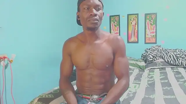 miltonjjakee's cam snapshot