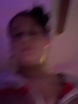 Milfshortcakes live sex cam