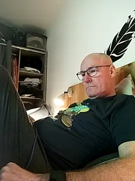 bogland33 live sex cam