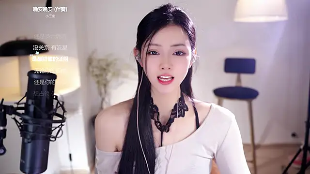 Ocean--Lili live sex cam