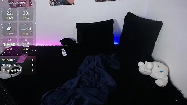 AlexmucciXXX's cam snapshot