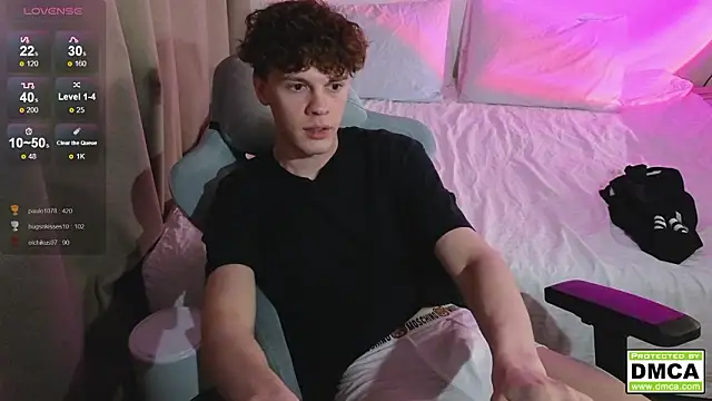 cute_thomas live sex cam