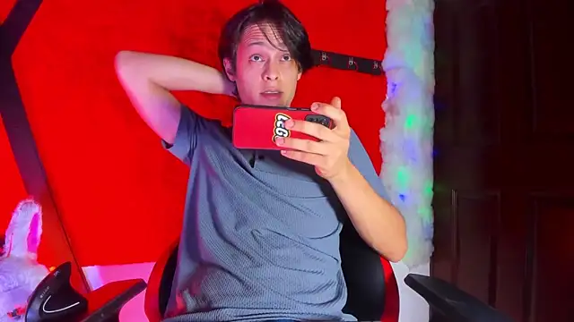 LilOwen_'s cam snapshot