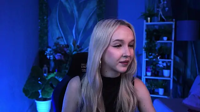 MaoqiBeverly's cam snapshot