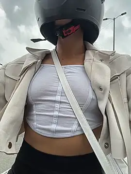 TaylorrHill live sex cam