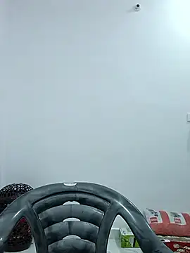 sanjana077's cam snapshot