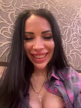 Sweet_little_gir's cam snapshot