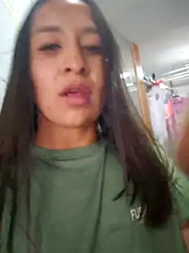 Paola_andrade's cam snapshot