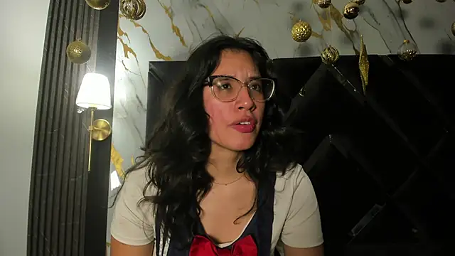 CoralineSanchez's cam snapshot