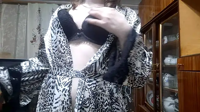 MysticSteph's cam snapshot