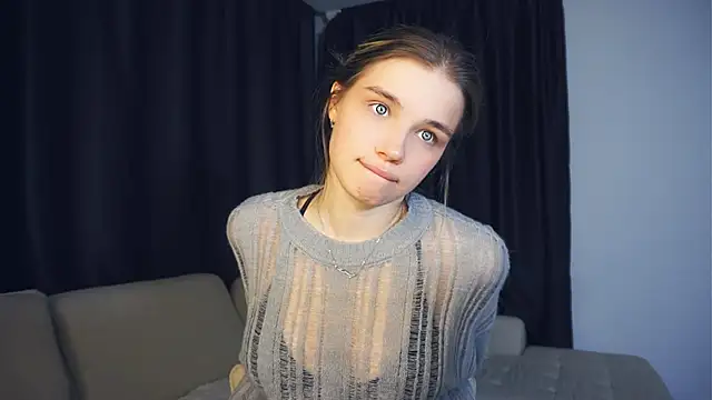 EarthaStinett's cam snapshot