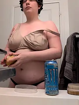 Twitchtheclownn's cam snapshot