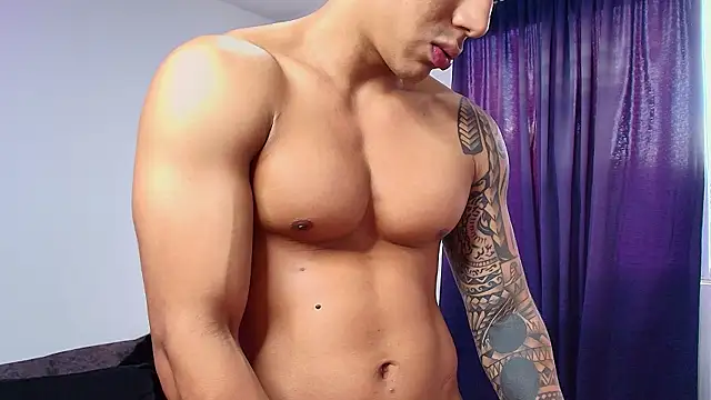 BrayaanFit live sex cam