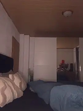 ScarletVixenLive's cam snapshot