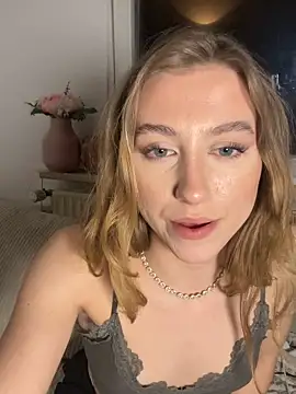 romyxxs's cam snapshot