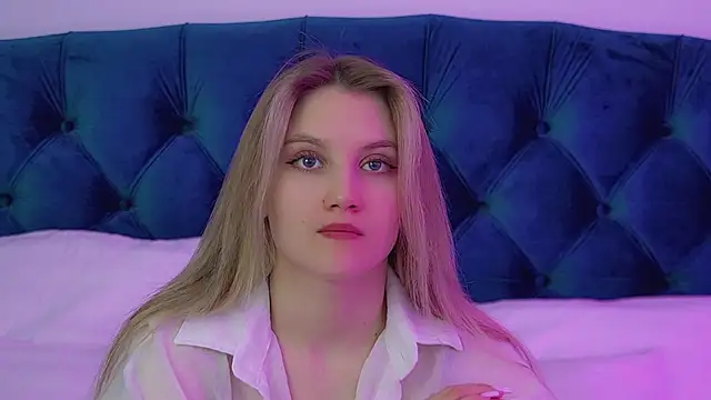 StacyEvances's cam snapshot