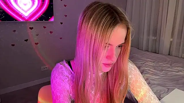 Between_Eeys's cam snapshot