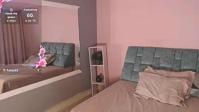 Camila_Russoo's cam snapshot