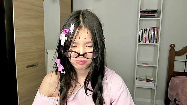 amiya_cute's cam snapshot