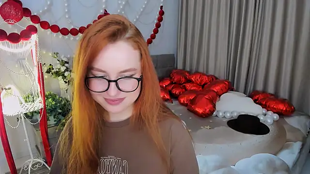 AirySilhouette's cam snapshot