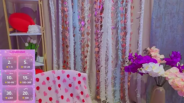 Luisa_Rosee's cam snapshot