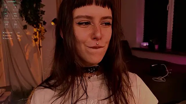 MichaellaMoon's cam snapshot