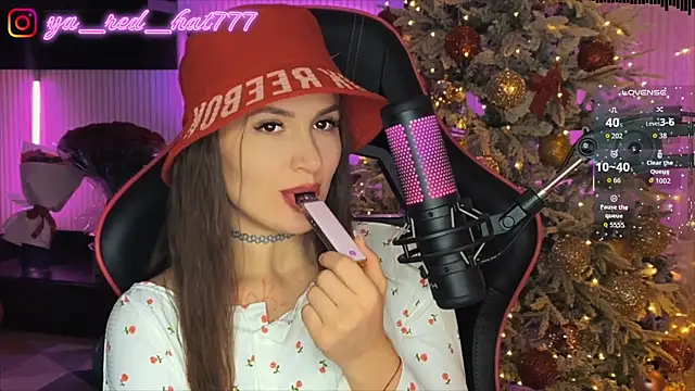 -RED_HAT-'s cam snapshot