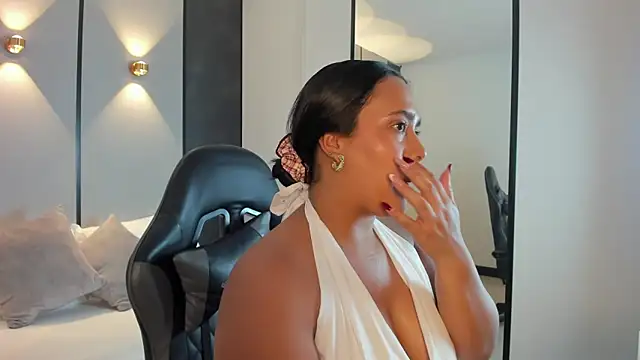 sophia_solerr's cam snapshot