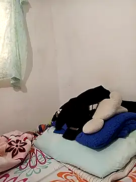 yaneth_'s cam snapshot