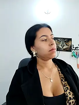 Luianna's cam snapshot