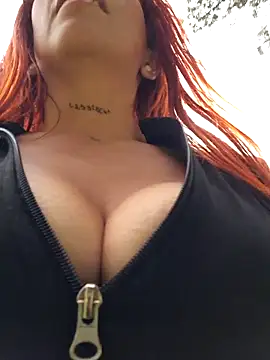 Alis_xxx's cam snapshot