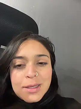 Emily_Rivers_'s cam snapshot