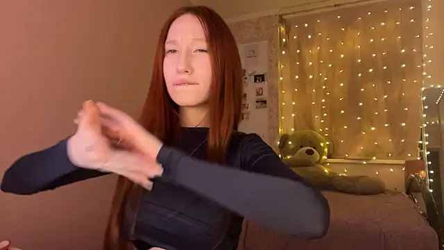 stella_foxi's cam snapshot