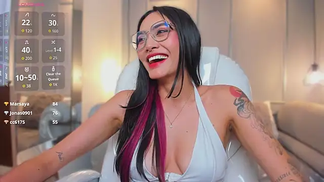 AzuraKindong's cam snapshot