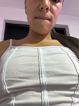 TaylorrHill's cam snapshot