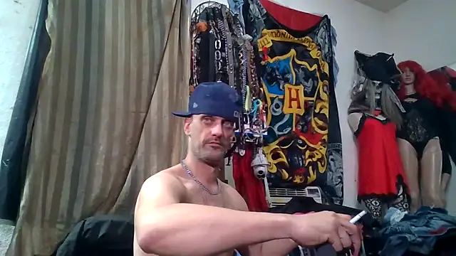 slinginbigD live sex cam