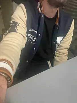 giorgakaci69 live sex cam