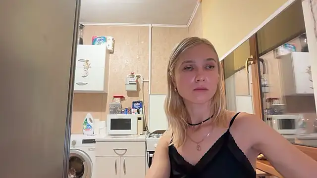 AngelJeni live sex cam
