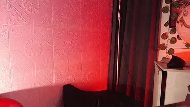 mariangel_tattooed_barbie live sex cam