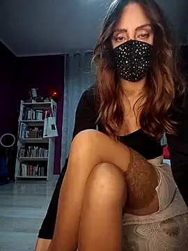 Akemi_rossi live sex cam