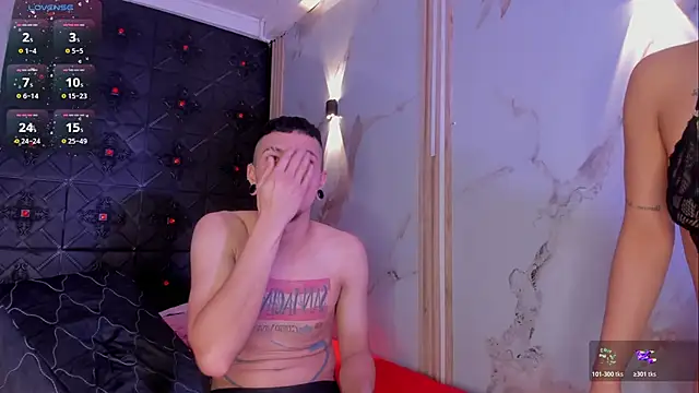 Logan_and_Reachel's cam snapshot