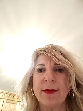 AhlyssaLove1155 live sex cam