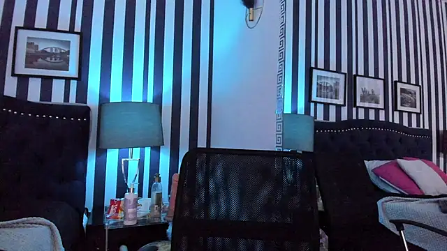 Scarlet_anderson02's cam snapshot